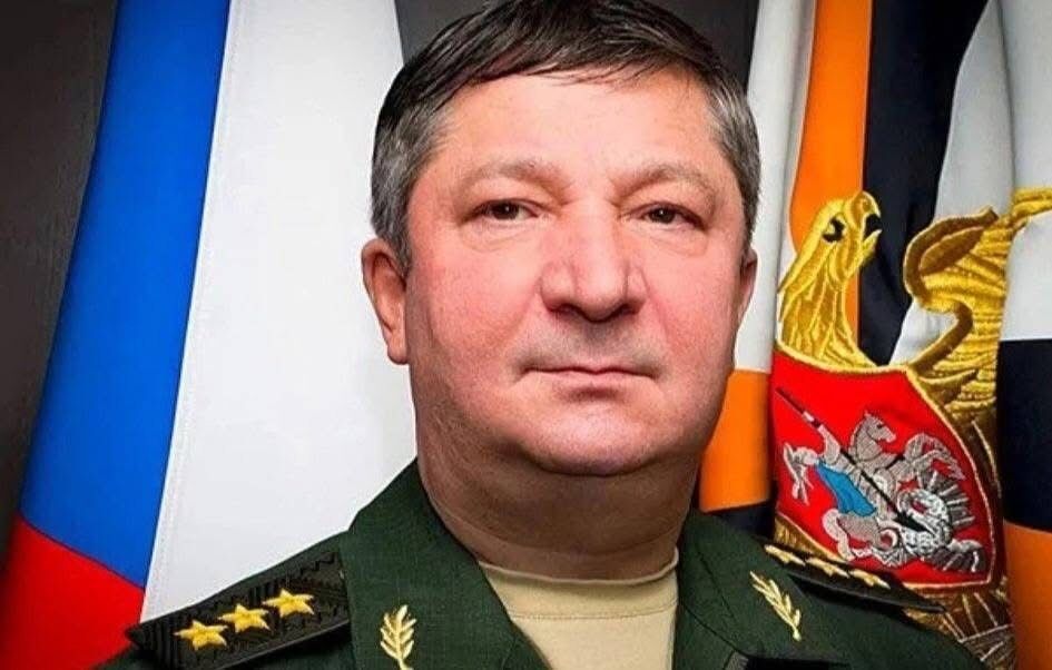 “Изправи се на работното място и умря!” Ден на масова чистка, смърт и присъди в руския властови елит!