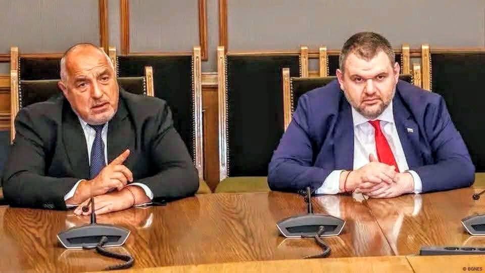 Как Пеевски оглави задкулисието в България и го превърна в Психиатрия