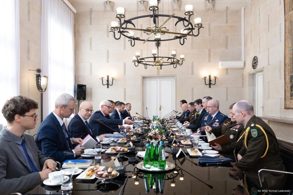 Русия ще бъде готова за въоръжен конфликт с ЕС до 2027 година, според шефа на войските на НАТО в Европа!