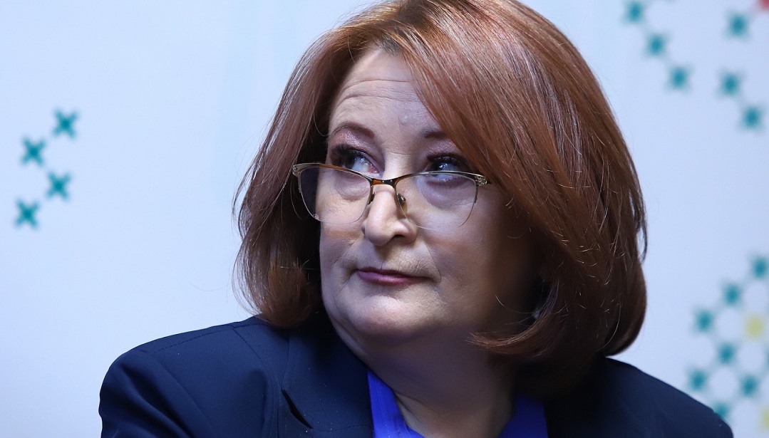 Уволняват скандалната Райна Манджукова?
