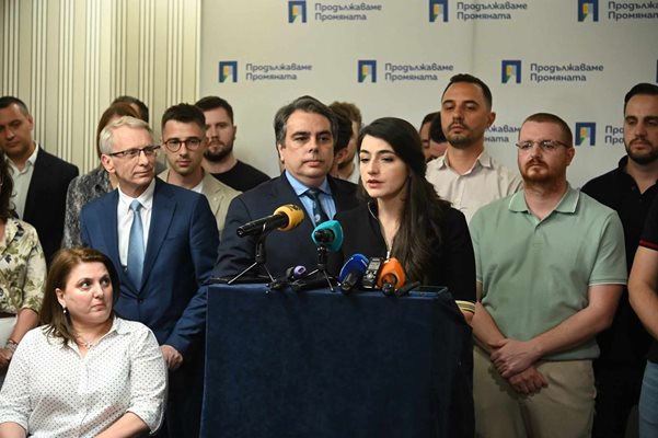 Време беше: Асен Василев бие шута на Лена!