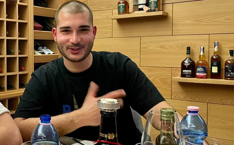 Малкия Чвор запалил яхтата на бащиния конкурент Димитър Зоров?