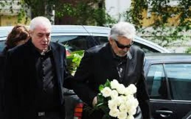 Проклятие на жертви на Народния съд ли уби заварения син на Ламбо