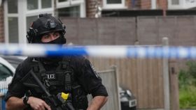 Лондон под обсада на джебчии: Още подробности за българите, замесени в схема с кражби на телефони