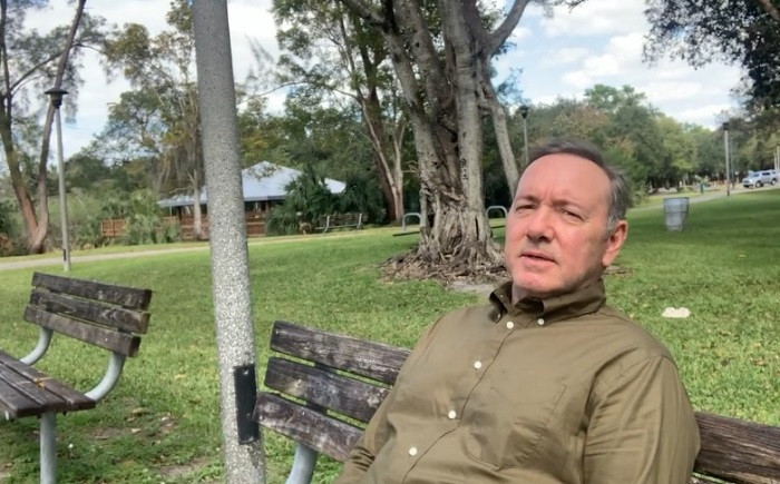 Кевин Спейси пропадна! Мизерията яко го подгони!