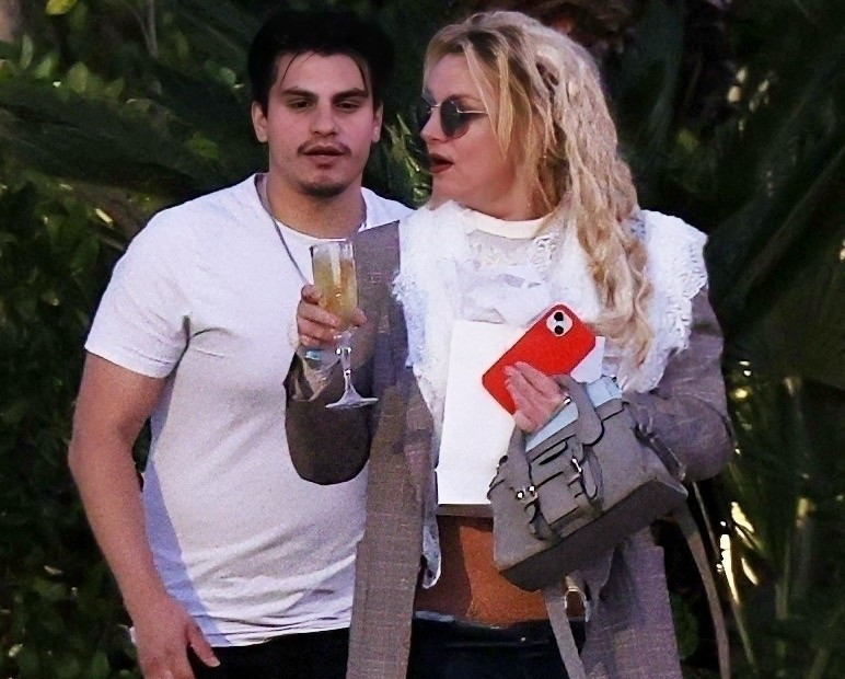 Пияната Бритни Спиърс: Папараците са невероятно зли!