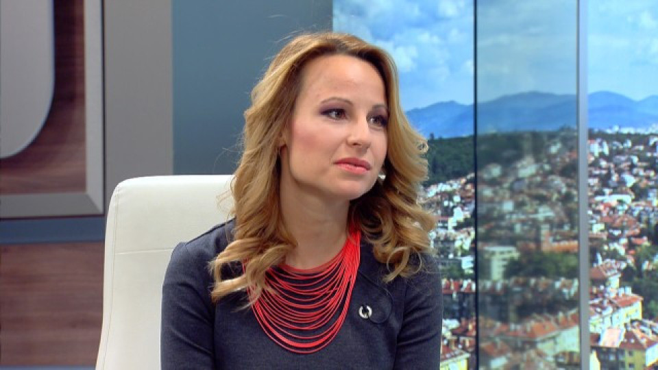 Цънцарова напуска, вече не иска да става в 5 сутринта