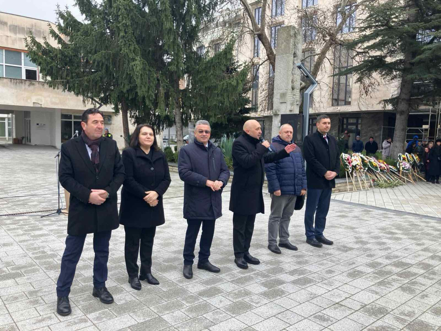 Възпоменателен митинг в Момчилград почете жертвите на т.нар. “Възродителен процес” от 1984 г.