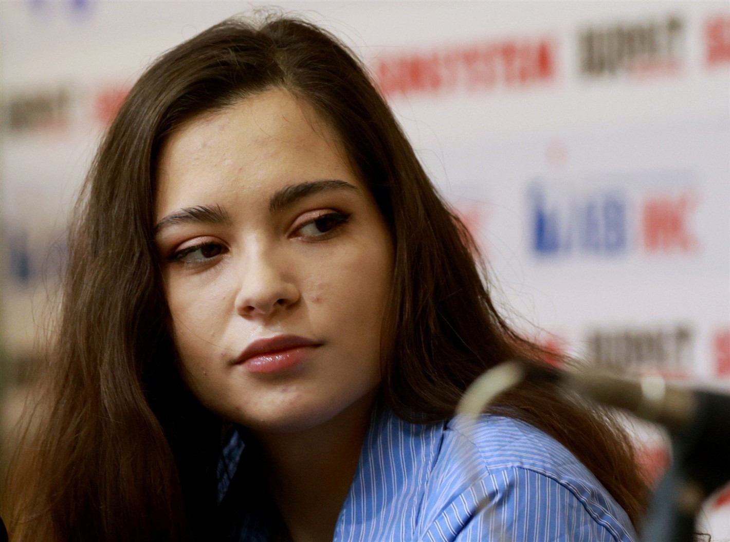 Заради разцеплението в шахмата: Европейската ни шампионка обмисля да премине под чужд флаг