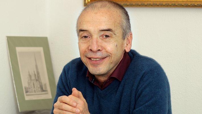 На прага на грипния сезон: Зомбори се спасява с ваксина, имуномодулатор пази Богдан Томов