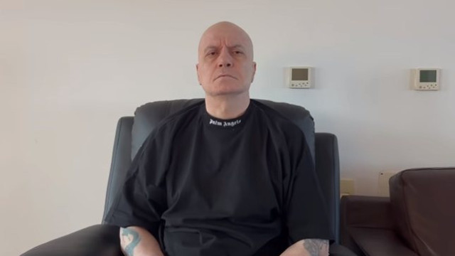 ТЪЖНО!! Напълно сам, без жена, Слави призна, че не може да спи и говори с ChatGPT посред нощите! (ВИЖ ТУК)