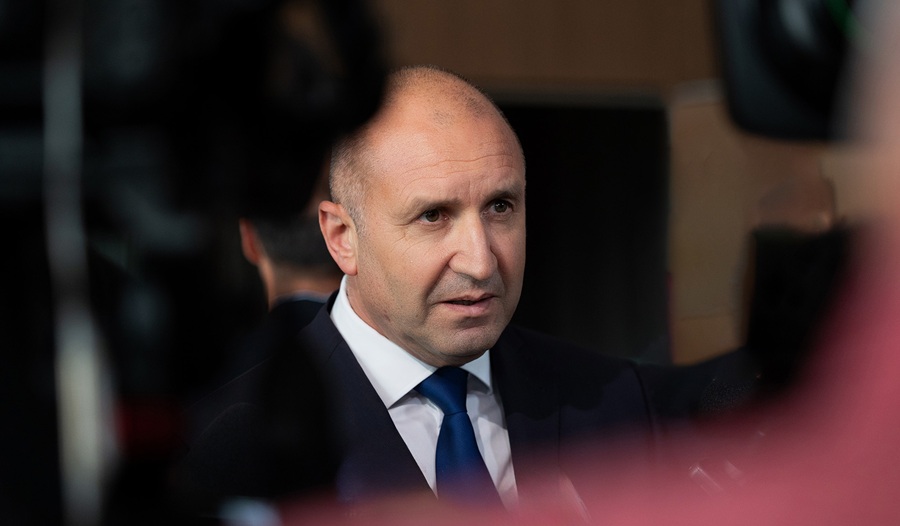 Румен Радев в интервю за Berliner Zeitung: Аз съм човек на дълга