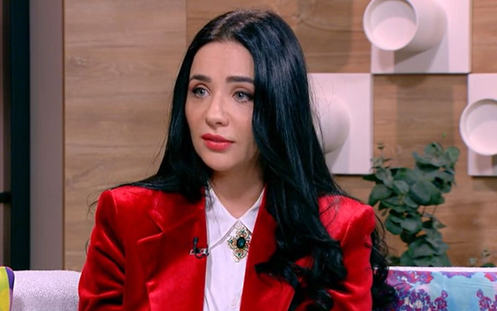 Чудото се случи!! Елен Колева СЕ СГОДИ: Открих любовта по-късно, но е сродната ми душа! (СНИМКИ + думите й за Терзийски)