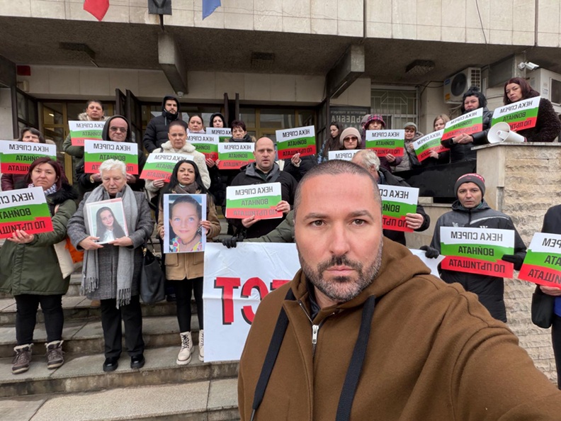 ПП-ДБ и троловете BG Elves сеят лъжи за Николай Попов