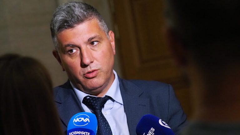 ПП изрита противник на Асен Василев