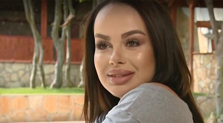 Звездните дъщери под ножа: Децата на Анелия, Коцето и Лияна с корекции от тийнейжърки