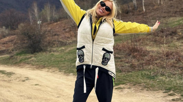 Камелия хвана гората – ето как заряза всичко