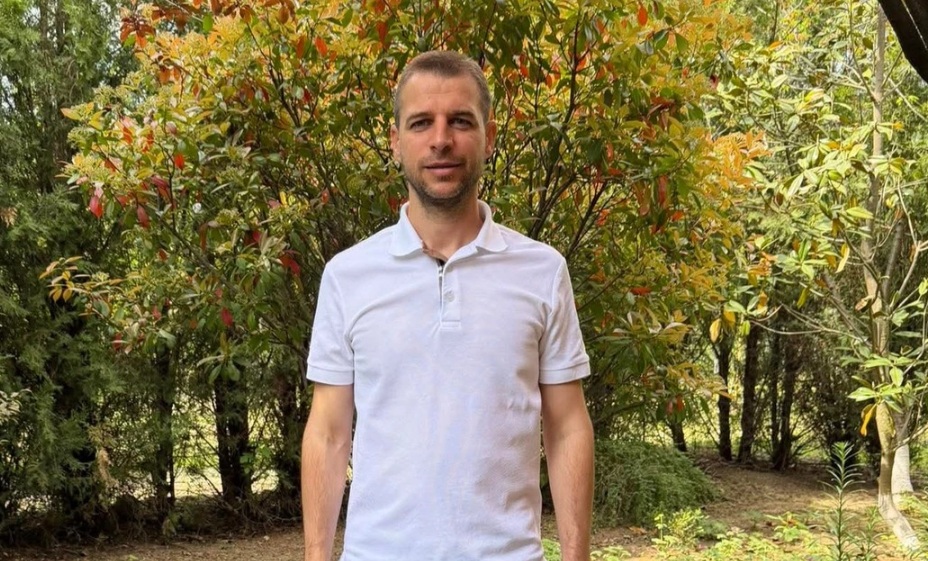 Куриоз! Неграмотник би Росен Желязков