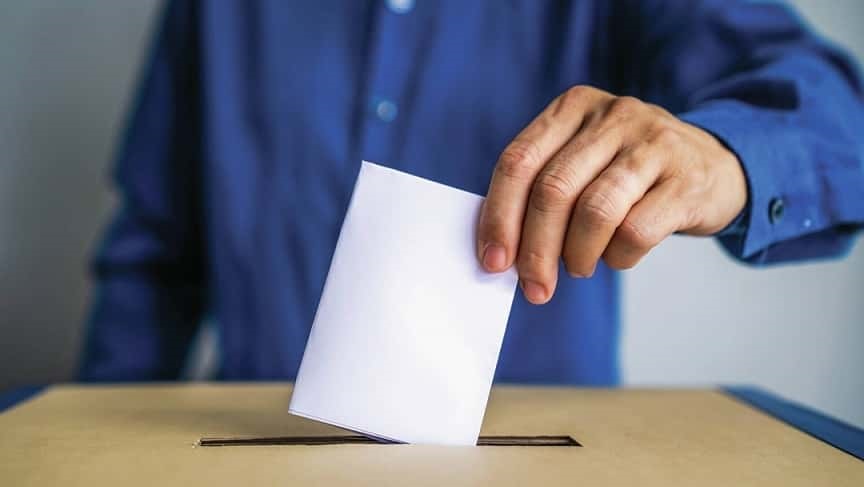 Към 12 часа: Румен Радев е №1, СИЯНИЕ влиза, МЕЧ е аут