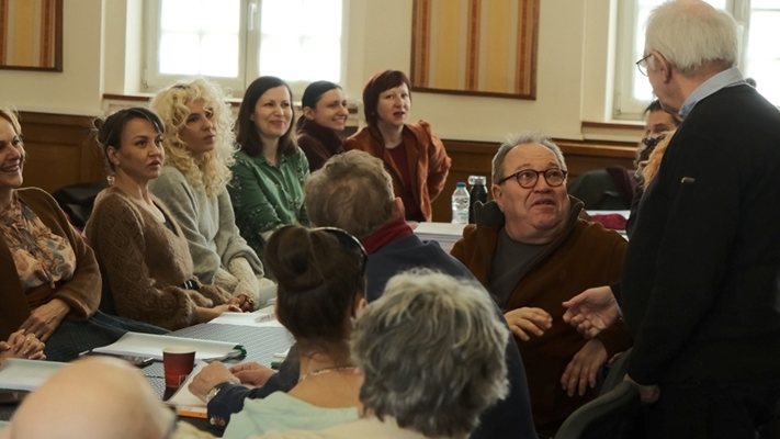 Нищо не е случайно: Щерката на Радев с първа главна роля в Народния, а шефът на трупата става министър на културата