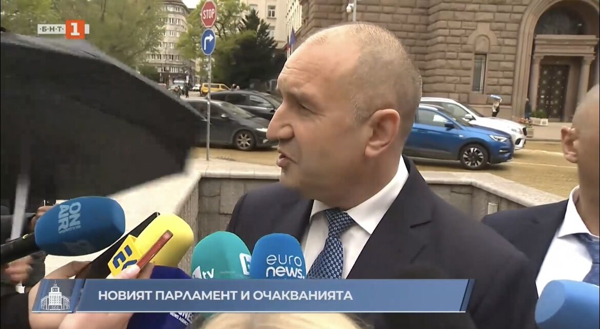 Румен Радев обеща кабинет до две седмици с голяма вероятност той да е премиер!