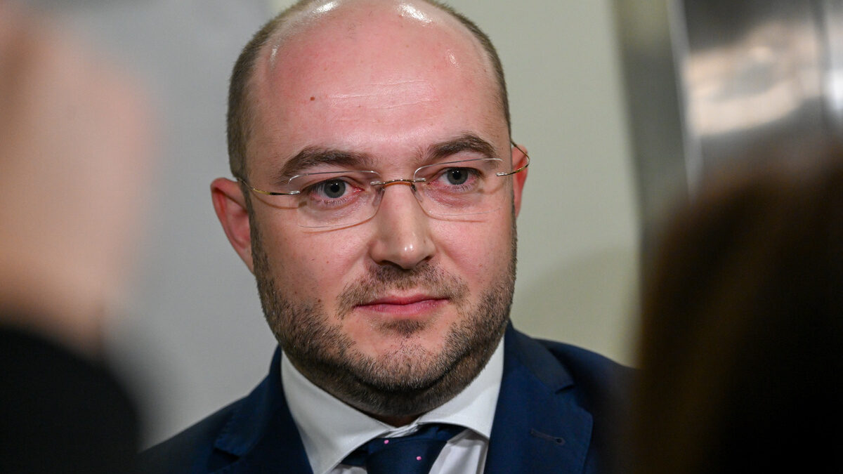 Само в Narod.bg: Има ли скандал около напускането на Георги Георгиев?