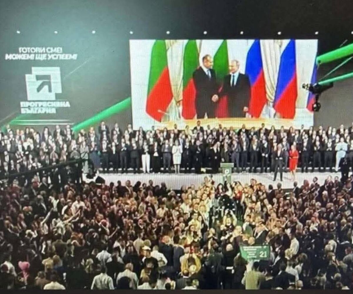 Само Румен Радев има топки и му стиска!