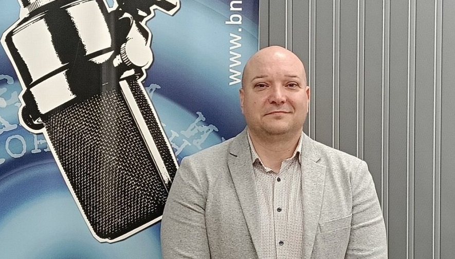 Топ социолог: „Петрохан” съсипа ПП-ДБ