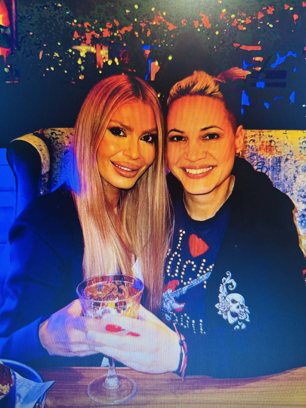 Щяха да се женят, а тя я заряза: Светослава РАЗБИ СЪРЦЕТО на Жана Бергендорф, хвана се с тунингована мацка! (ШОК СНИМКИ)