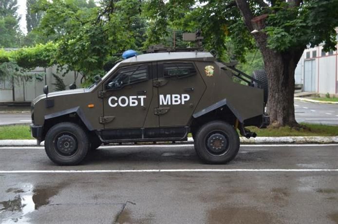 Откриха бомба, прикрепена за автомобил, в Говедарци