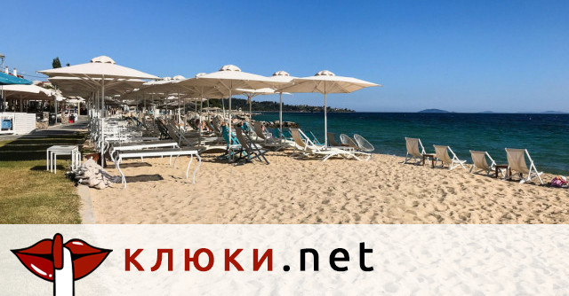 Двама българи се удавиха на гръцки плажове за часове