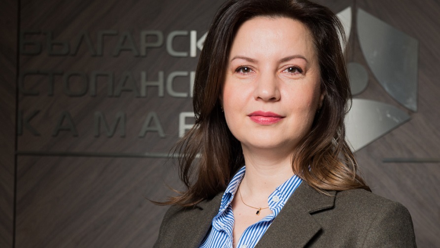 Защо 40 години работа стават 20 г. трудов стаж