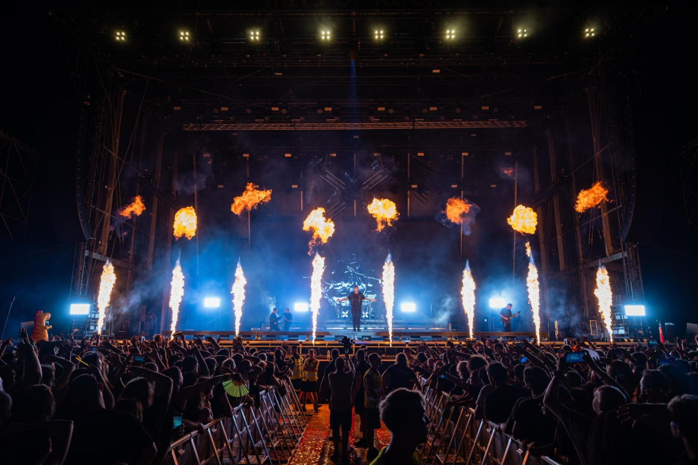 След четири дни на супер шоу, Hills Of Rock превърна Пловдив в европейската столица на рока (снимки/видео)