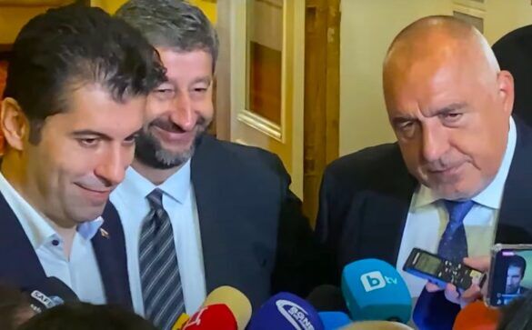 “Умрялата лисица” Бойко Борисов организира и плаща войната на Мафията срещу кабинета на Румен Радев!