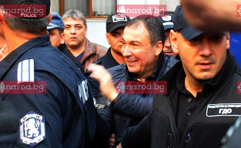 Екобомба в Свети Влас и „Елените“! Как се грабят милиони в сянката на кмета-арестант Николай Димитров, докато в морето текат фекалии
