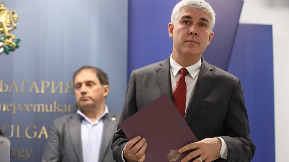 Narod.bg беше пръв: Владимир Малинов е аут, идва Кирил Равначки