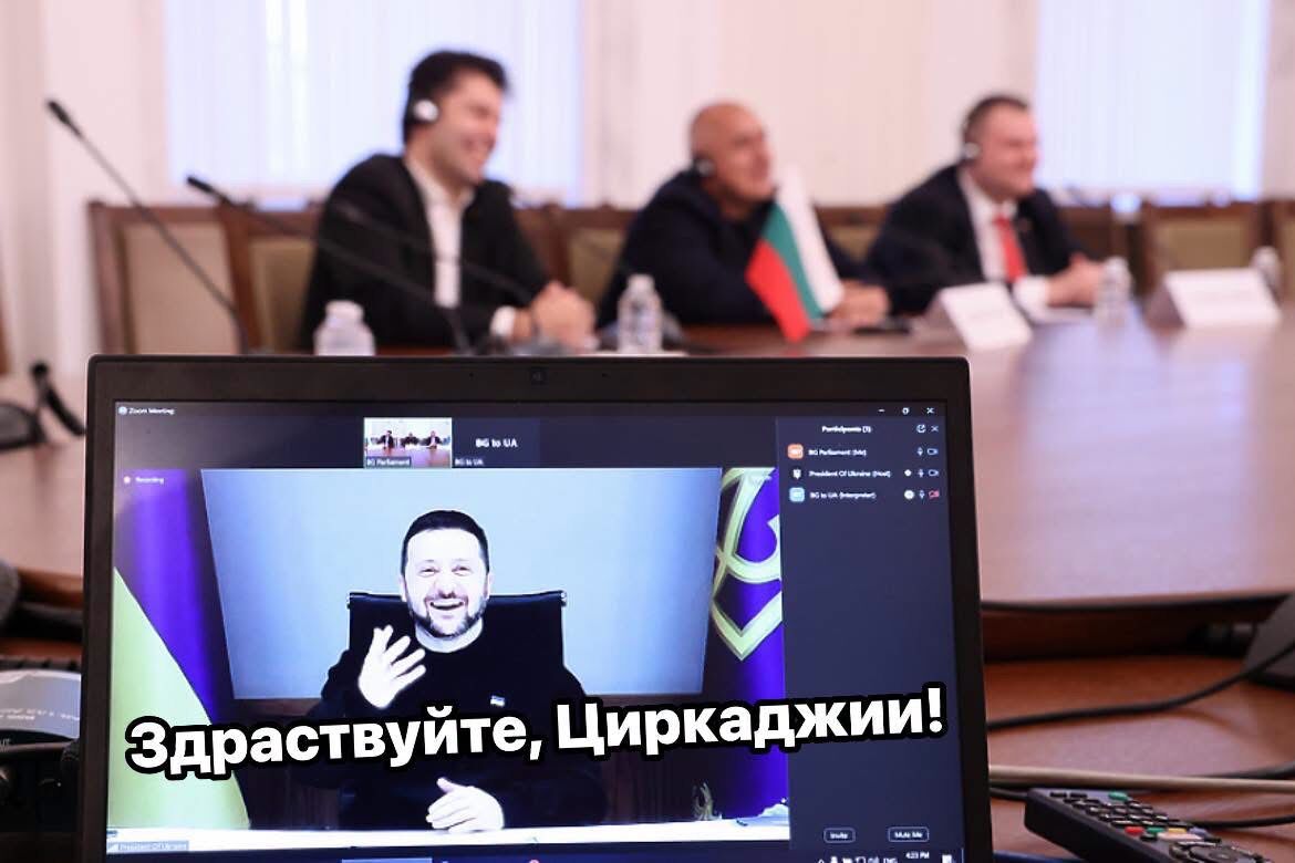 Жълтопаветните полезни идиоти на Кремъл пак ще спират Путин, който е тръгнал по пола и токчета да превзема България