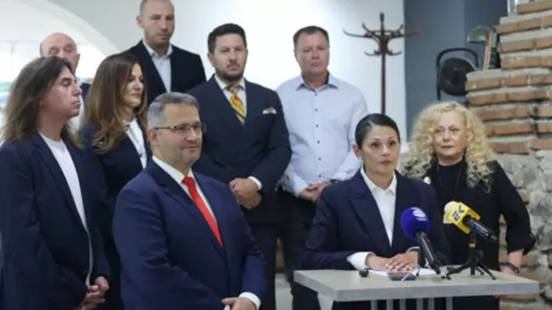 Иван Христанов удари в земята конкуренцията на Гюров и Кандев с учен от БАН за свой вицепрезидент!
