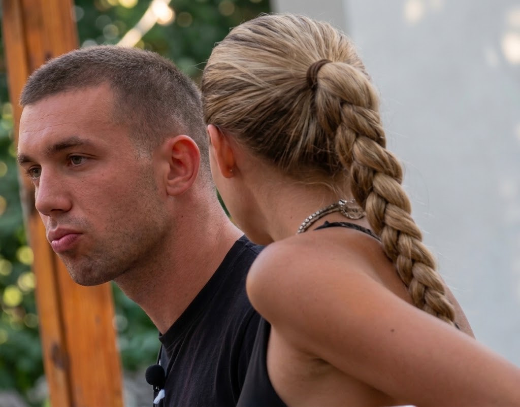 Палавата Симона била и с Виктор Русинов