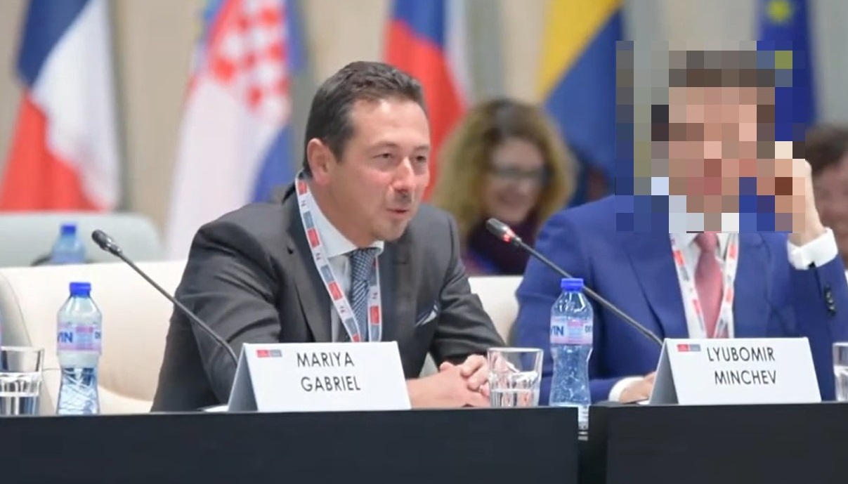 €93 000 000 за „Телелинк“: Секретни поръчки и милиони от МОН за ИТ олигарха Любомир Минчев
