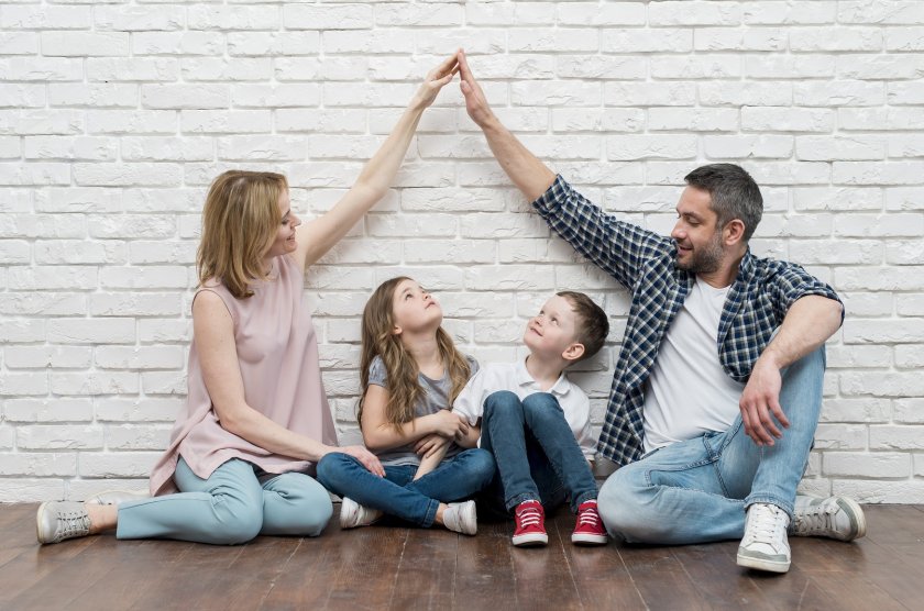 Дават по €1000 на родители с 2 деца